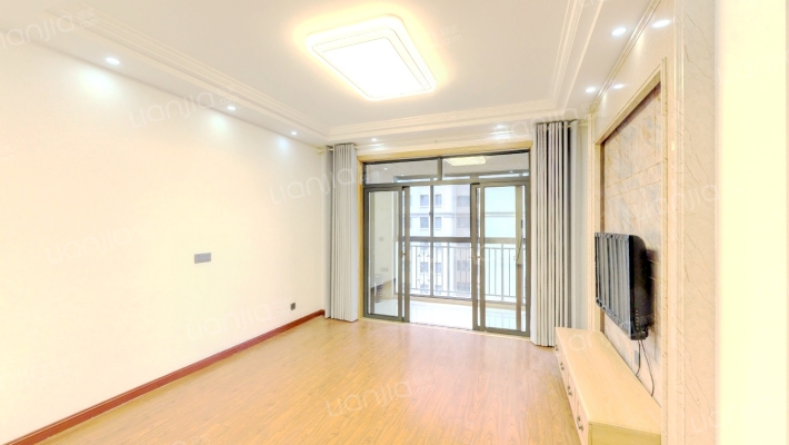 郁金蓝湾二手房实景图