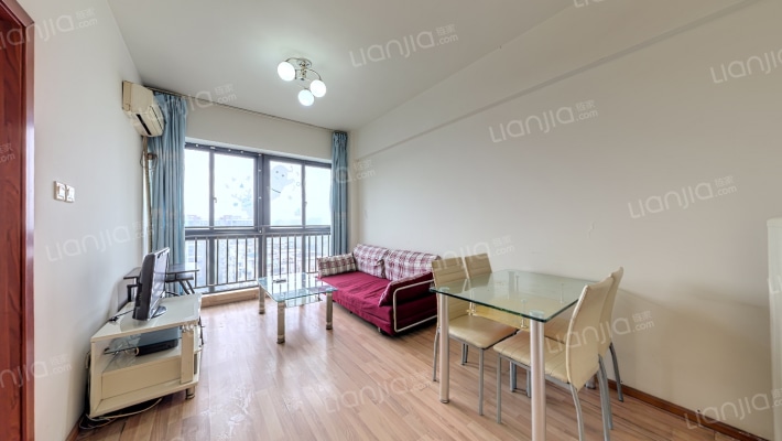 加怡名城二手房实景图