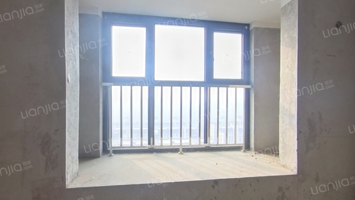 水润尚都二手房实景图