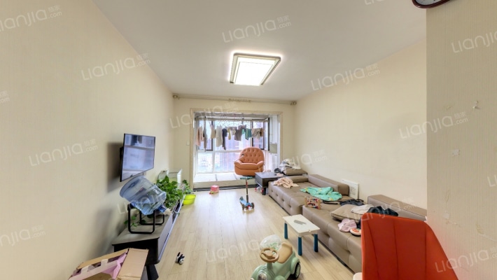 万科公园大道小小园二手房实景图