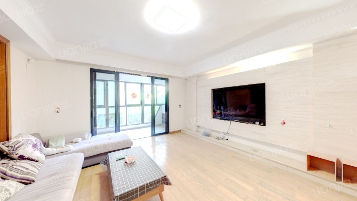 水晶森林一期二手房实景图