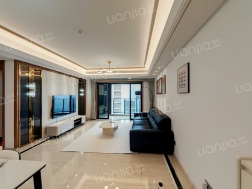 整租·长嘉汇四期 4室2厅 东南