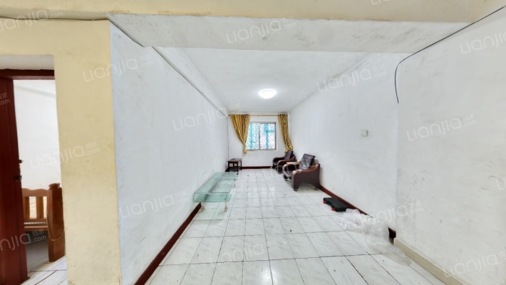 中航大厦二手房实景图