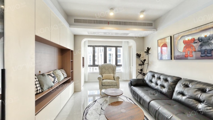 鲁能泰山7号五街区二手房实景图