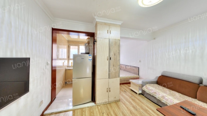 波菲蓝岛二手房实景图