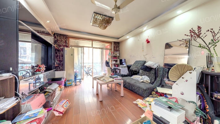 东方丽都二手房实景图