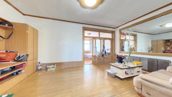 师范学校家属楼二手房实景图