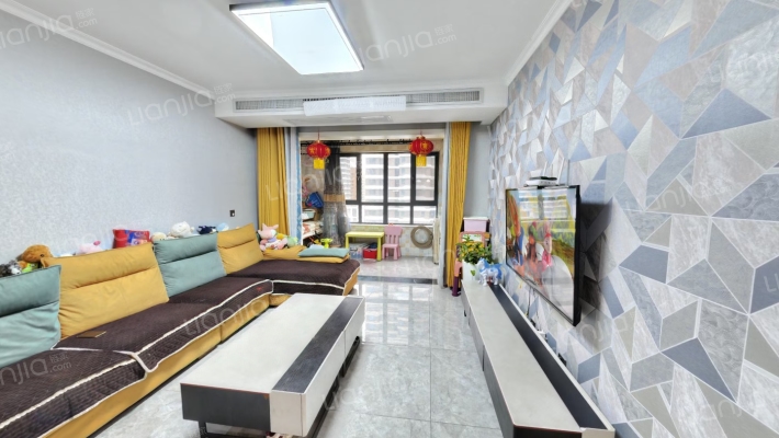 南飞鸿华洲城云顶二手房实景图