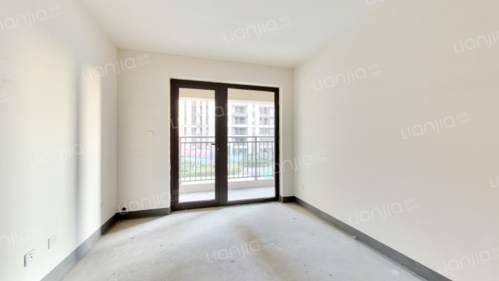 卓越和悦二手房实景图