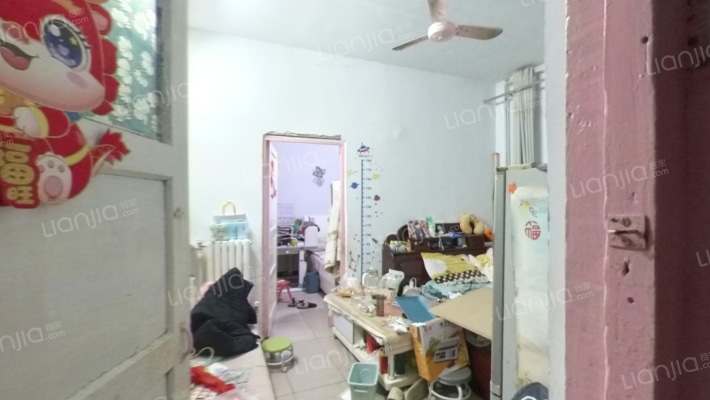 飞翔社区二手房实景图