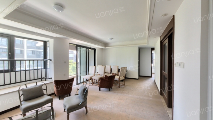 万科招商理想城星辰二手房实景图