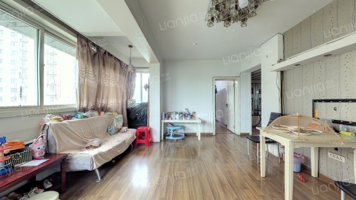 雅丽花园一期二手房实景图