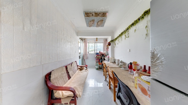 德福花园二手房实景图