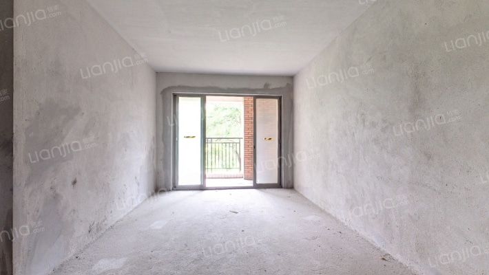 好美嘉园二手房实景图