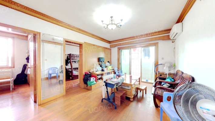 龙丽园二手房实景图