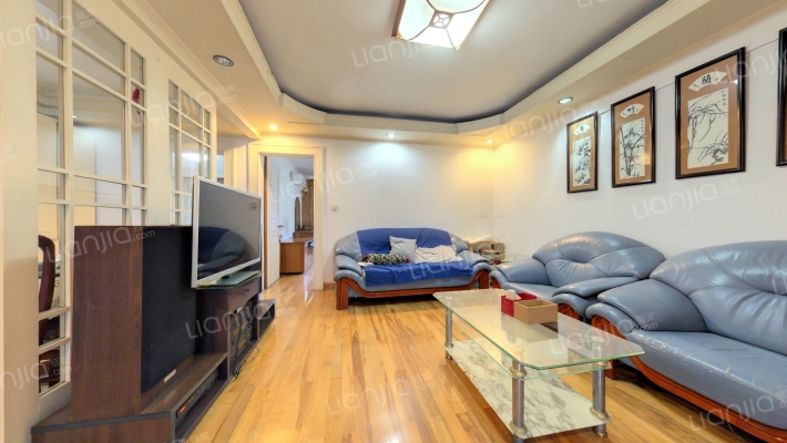 彩虹一村二手房实景图