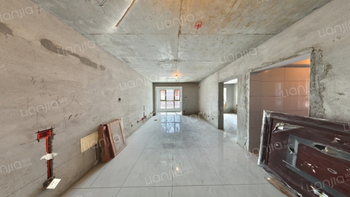 泰达美源二手房实景图