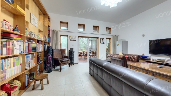 雪梨澳乡A区二手房实景图