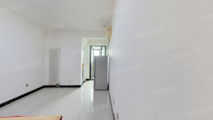 嵩阳苑小区二手房实景图