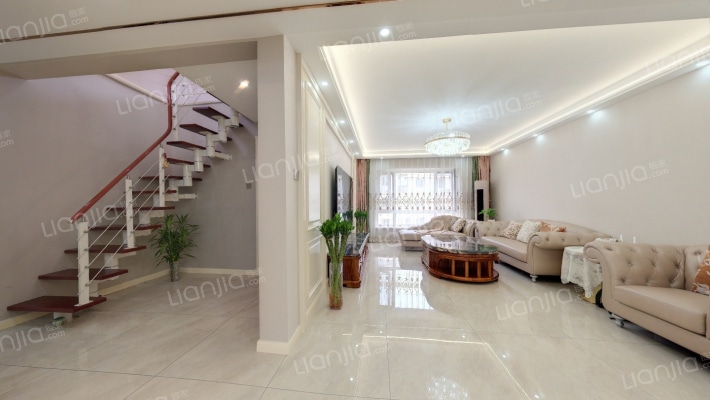 世纪英伦二手房实景图