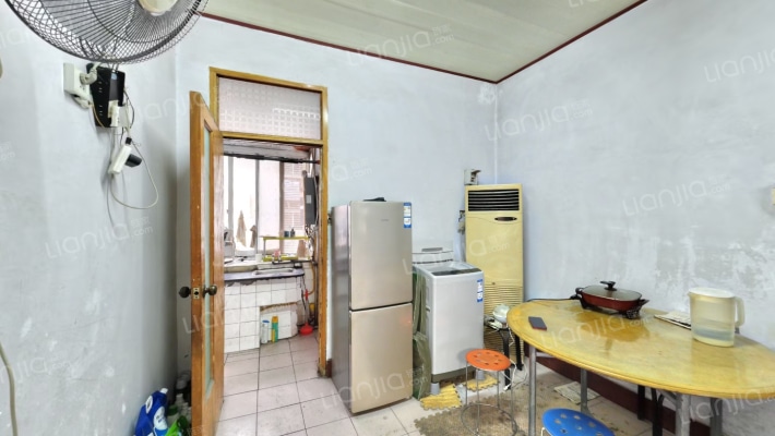 21中家属院二手房实景图