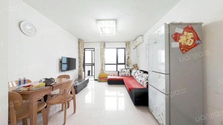 21世纪国际公寓东区二手房实景图