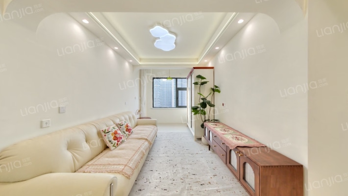 郑西玲珑郡二手房实景图