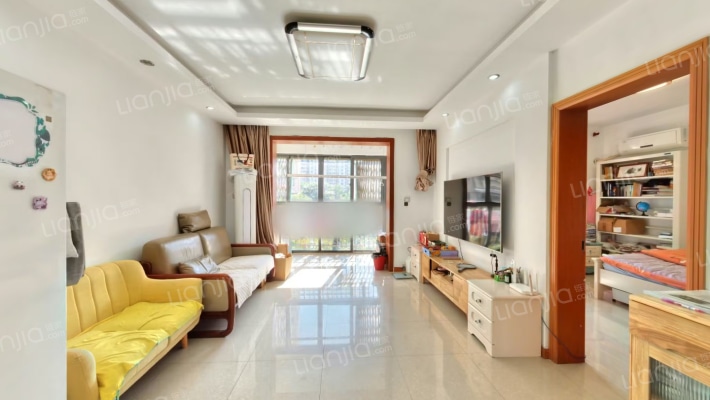 仲雅苑南区二手房实景图