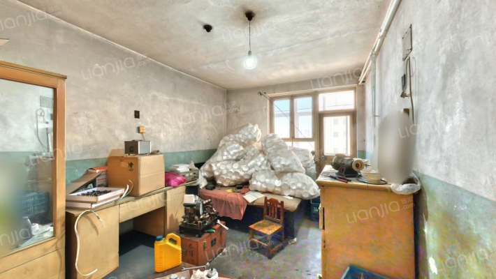 新工里宿舍二手房实景图