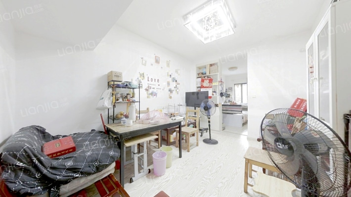 铁路四村二手房实景图