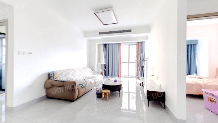 悦品臻尚轩二手房实景图