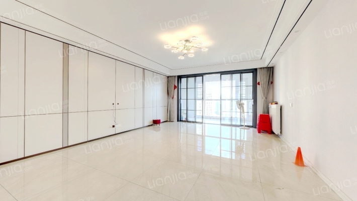 国色天襄C区二手房实景图