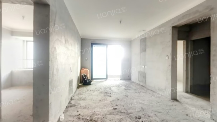 恒驰天宸二手房实景图