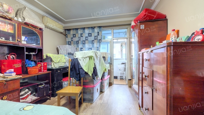 莲花公寓(普陀)二手房实景图