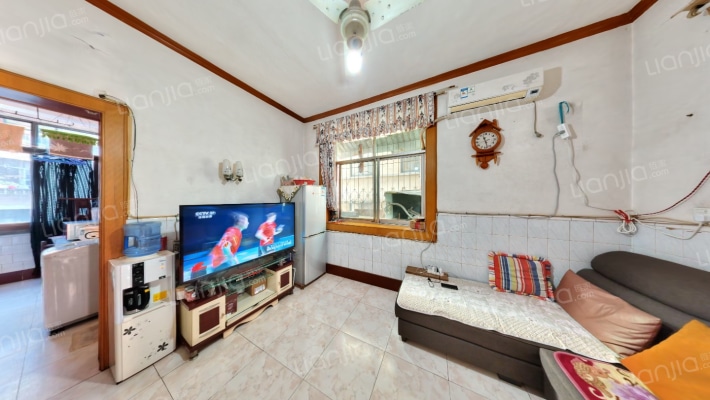 地质苑二手房实景图