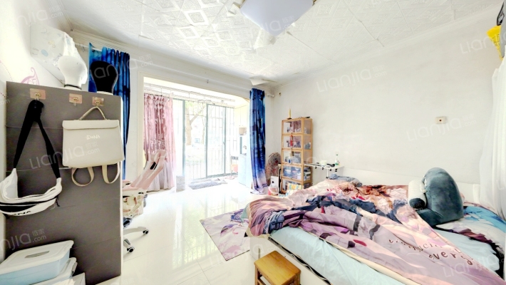 富浩河滨花园二手房实景图