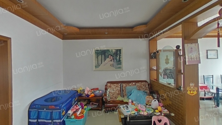 五一路六十三号二手房实景图