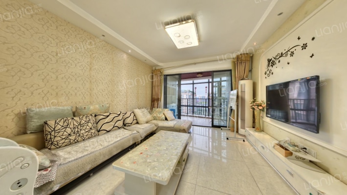 保利花园三期二手房实景图