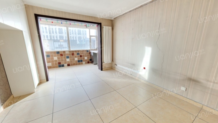 瑞景东庭二手房实景图