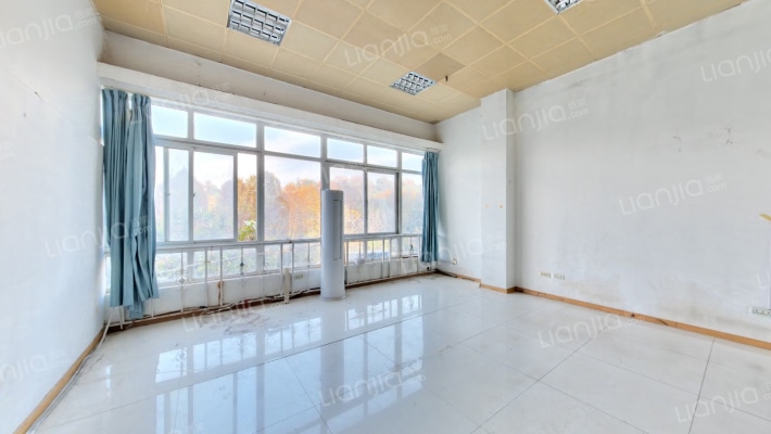 云鹤大厦二手房实景图