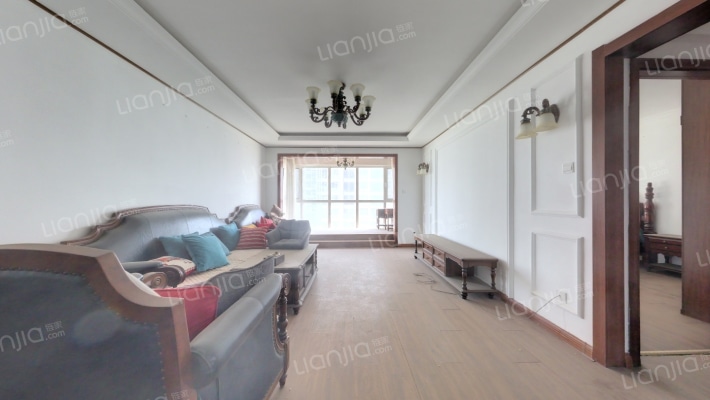 东方至尊二手房实景图