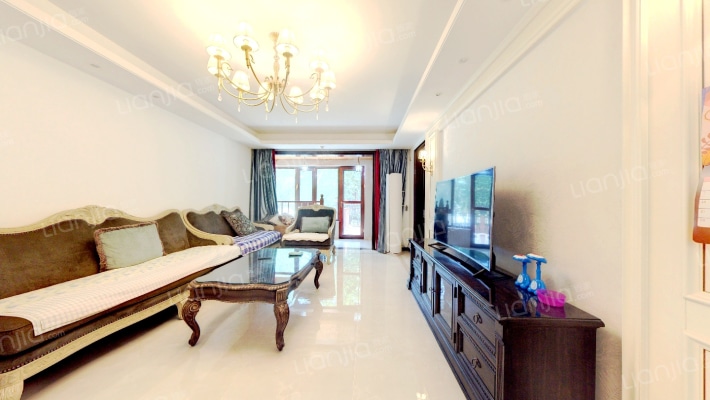 万科龙湖紫郡二手房实景图