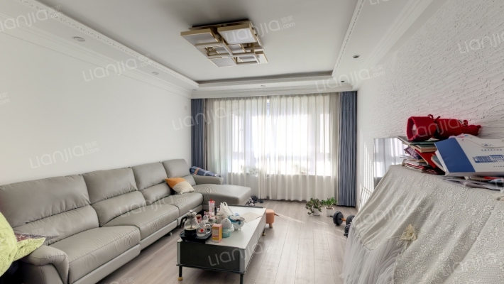 万晟金地公馆二手房实景图
