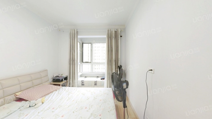 东鸿艺境二手房实景图