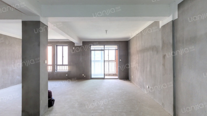 东湖明珠二手房实景图