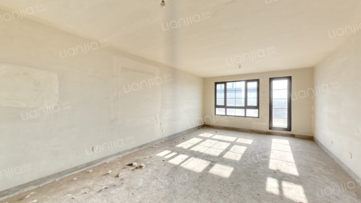 孔雀城六期颂春园二手房实景图