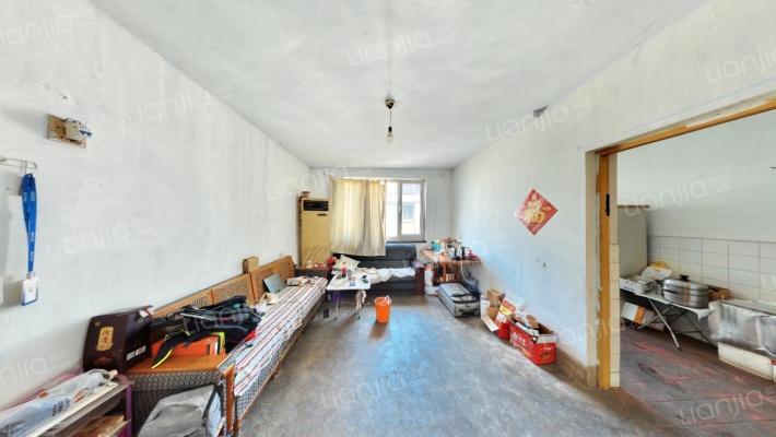 建安西小区二手房实景图