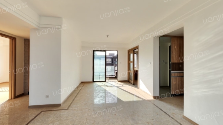 绿地滇池国际健康城山重院一期二手房实景图