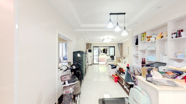 苏通滨江花苑二手房实景图