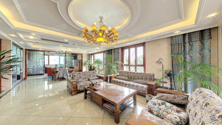 东尚香樟园二手房实景图